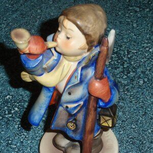 "Hear Ye, Hear Ye" Goebel Hummel Figurine #15/0 TMK3 - GREAT CHRISTMAS GIFT!